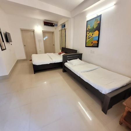 Hilltop Lodge Guwahati Pokój zdjęcie