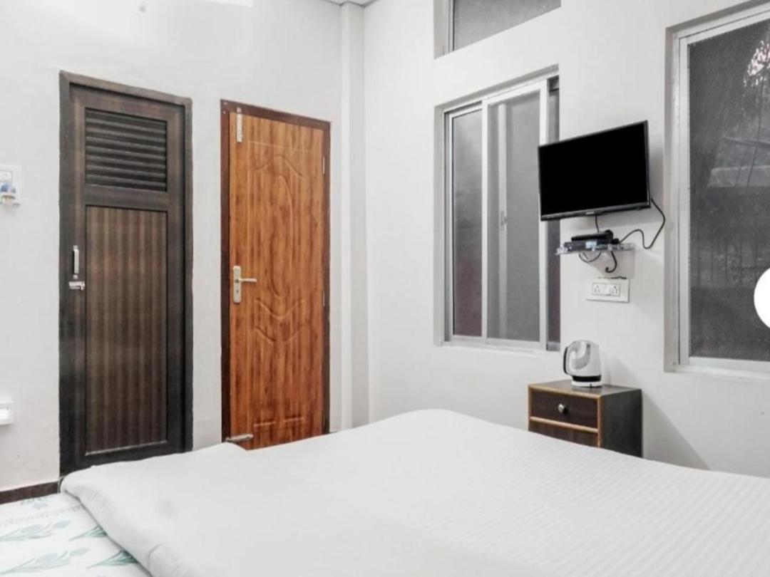 Hilltop Lodge Guwahati Zewnętrze zdjęcie