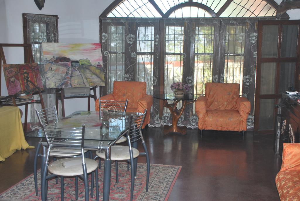 Hilltop Lodge Guwahati Zewnętrze zdjęcie