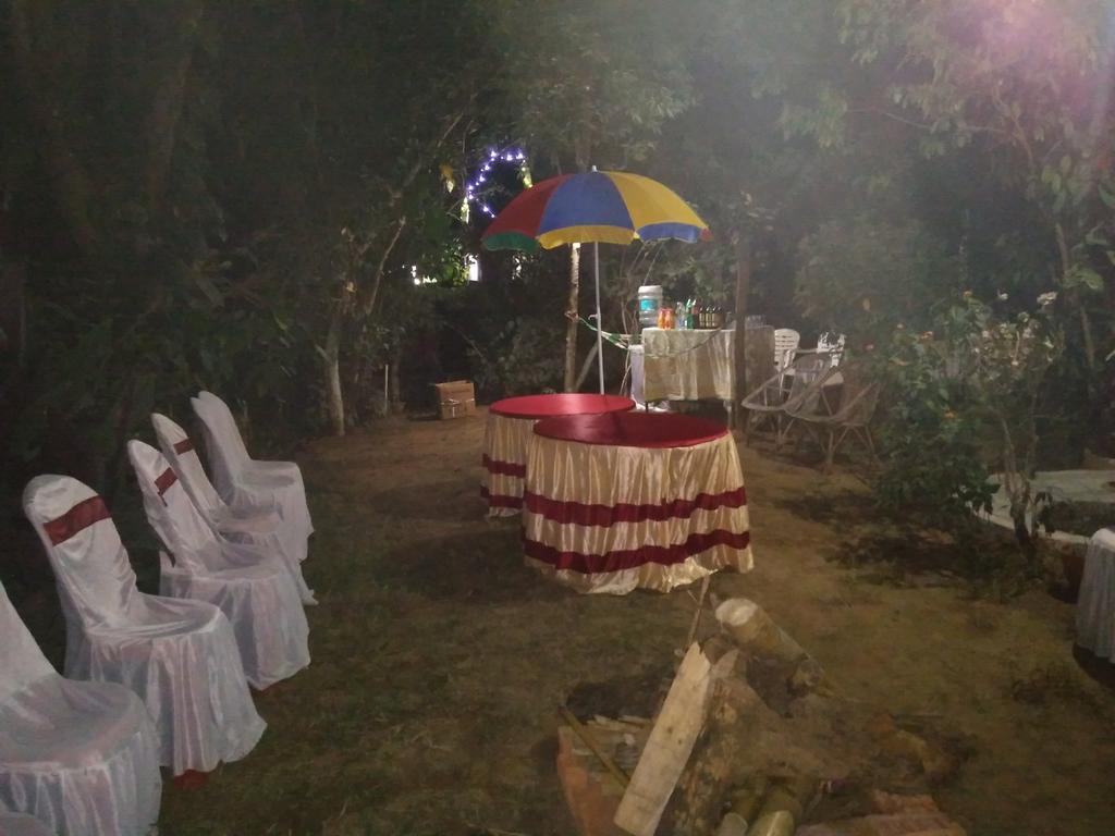 Hilltop Lodge Guwahati Zewnętrze zdjęcie